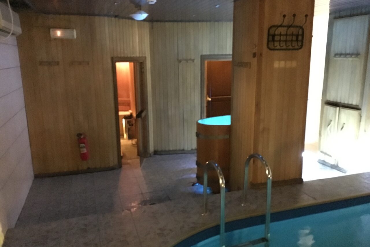 Арендовать Универсальная площадка для вечеринок с аква зоной