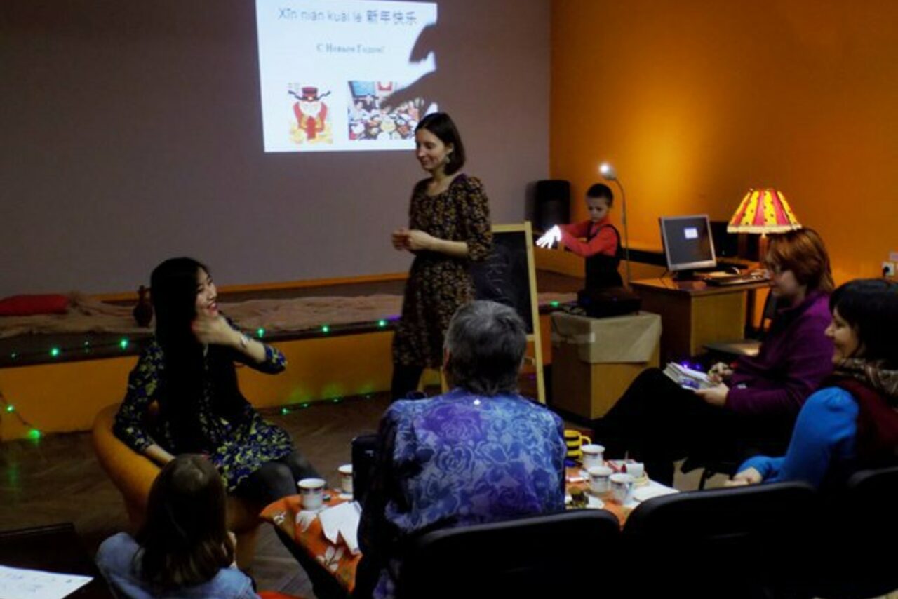 Арендовать Конференц-зал со сценой