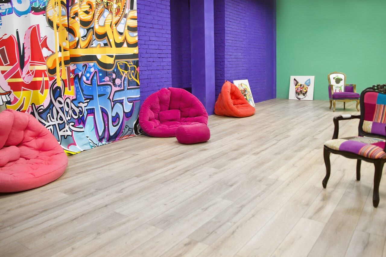 Арендовать Apriori Photo Разноцветный лофт 