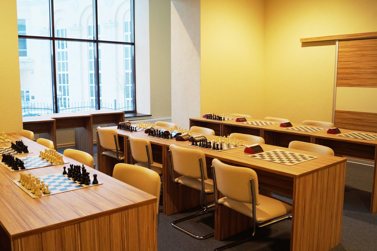 Арендовать Учебное пространство состоящее из двух залов