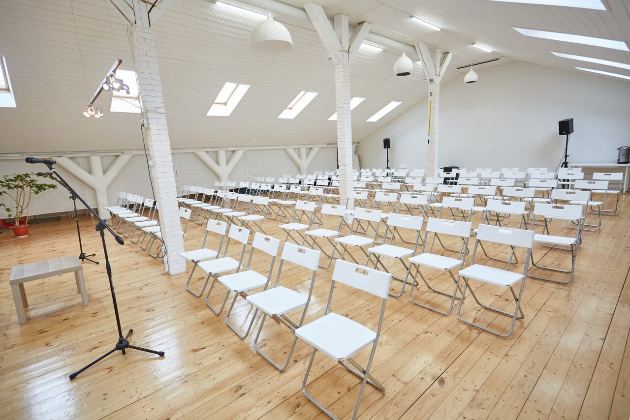 Арендовать Бесценные Дары Зал-лофт с оборудованием