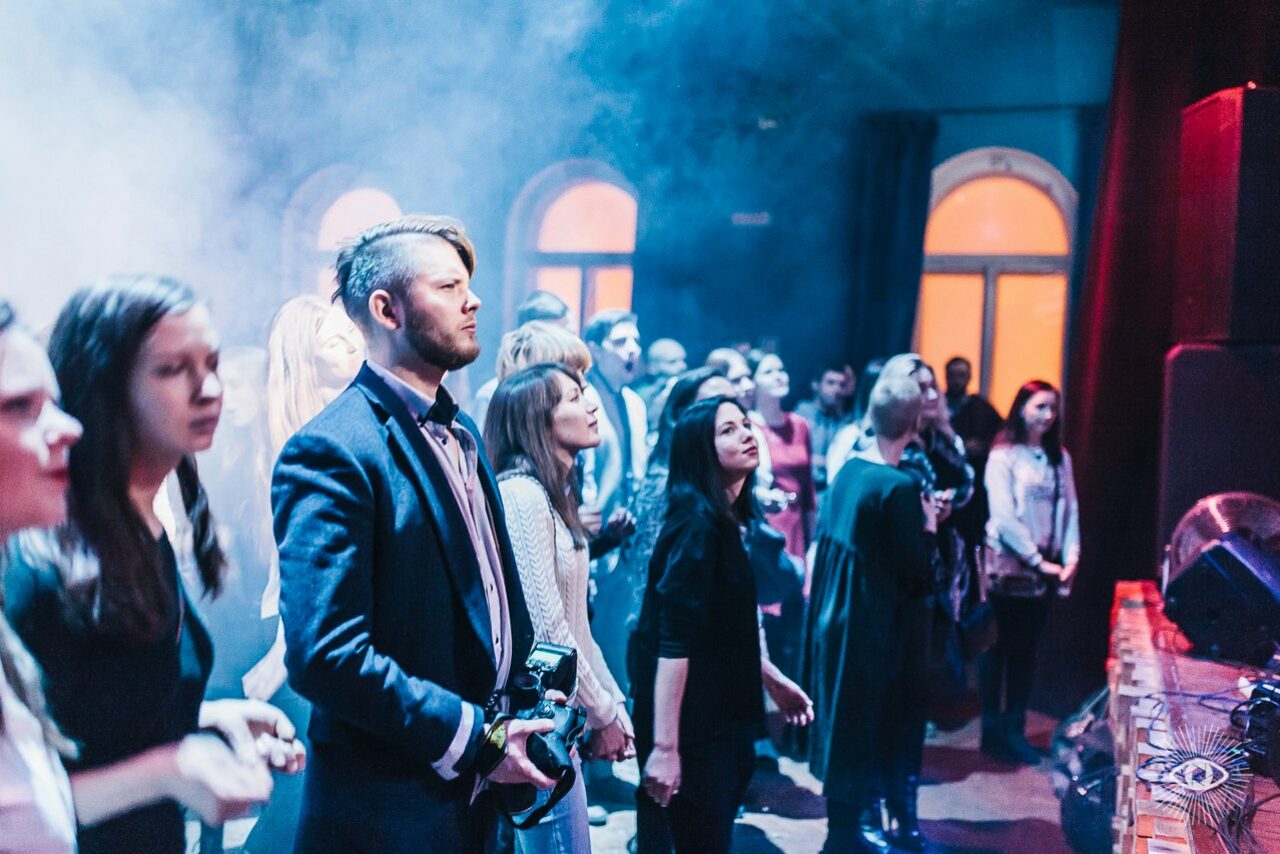 Арендовать Клуб Море