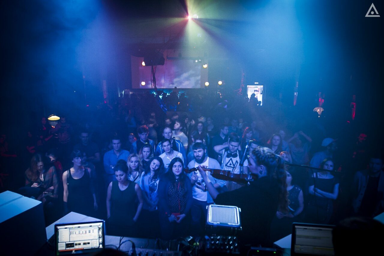 Арендовать Клуб Море