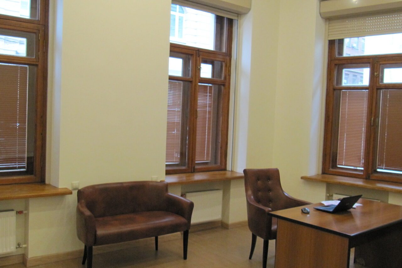 Арендовать Центр психологической помощи "Просвет"