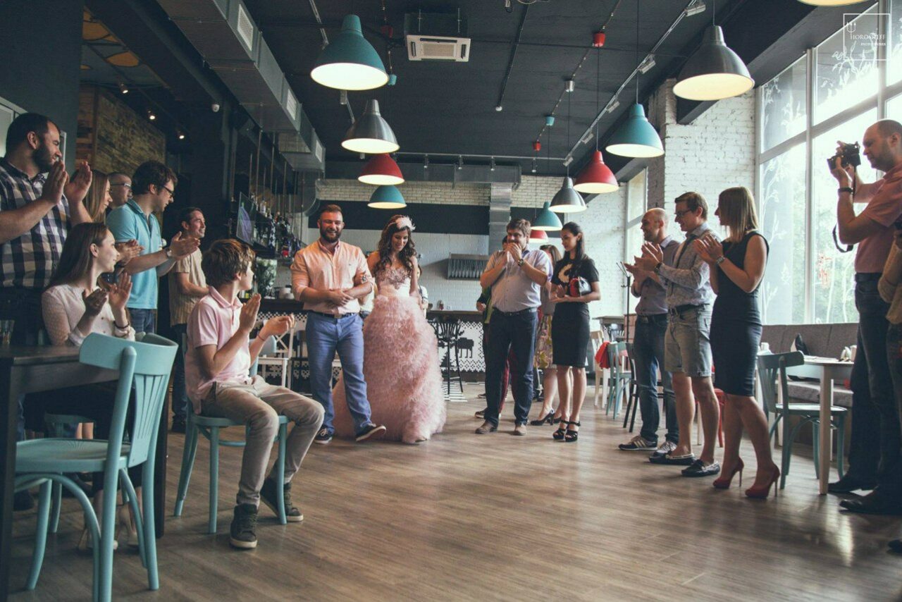 Арендовать Гастробар "Вежливый лось"