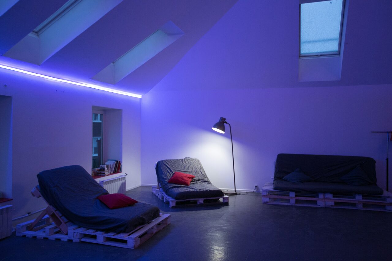 Арендовать Лофт Самотёка Лофт-трансформер на мансарде 