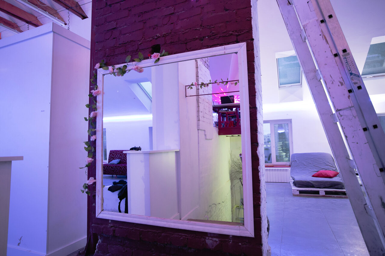 Арендовать Лофт Самотёка Лофт-трансформер на мансарде 