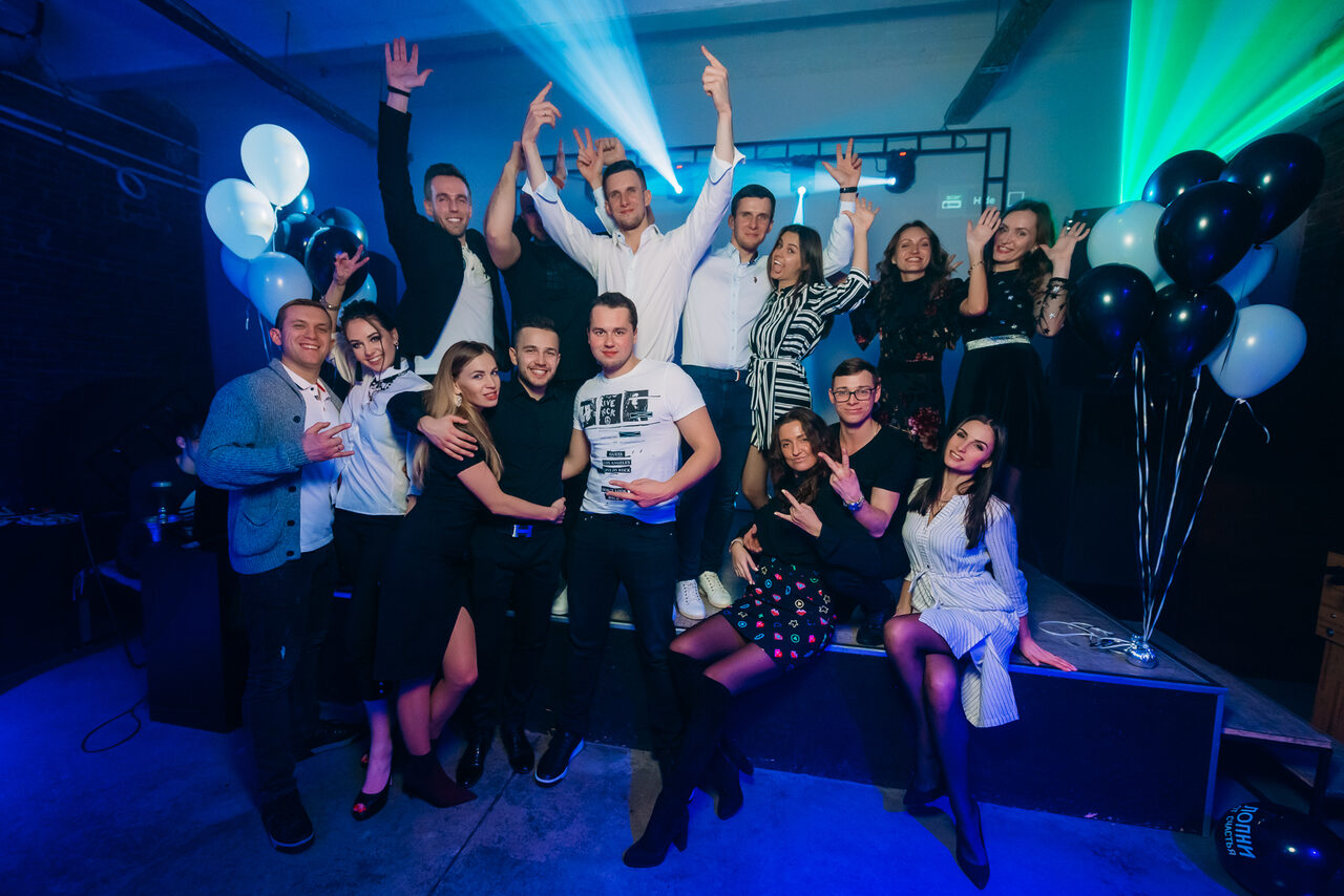 Арендовать  Loft Com.nata Просторный лофт с двориком 