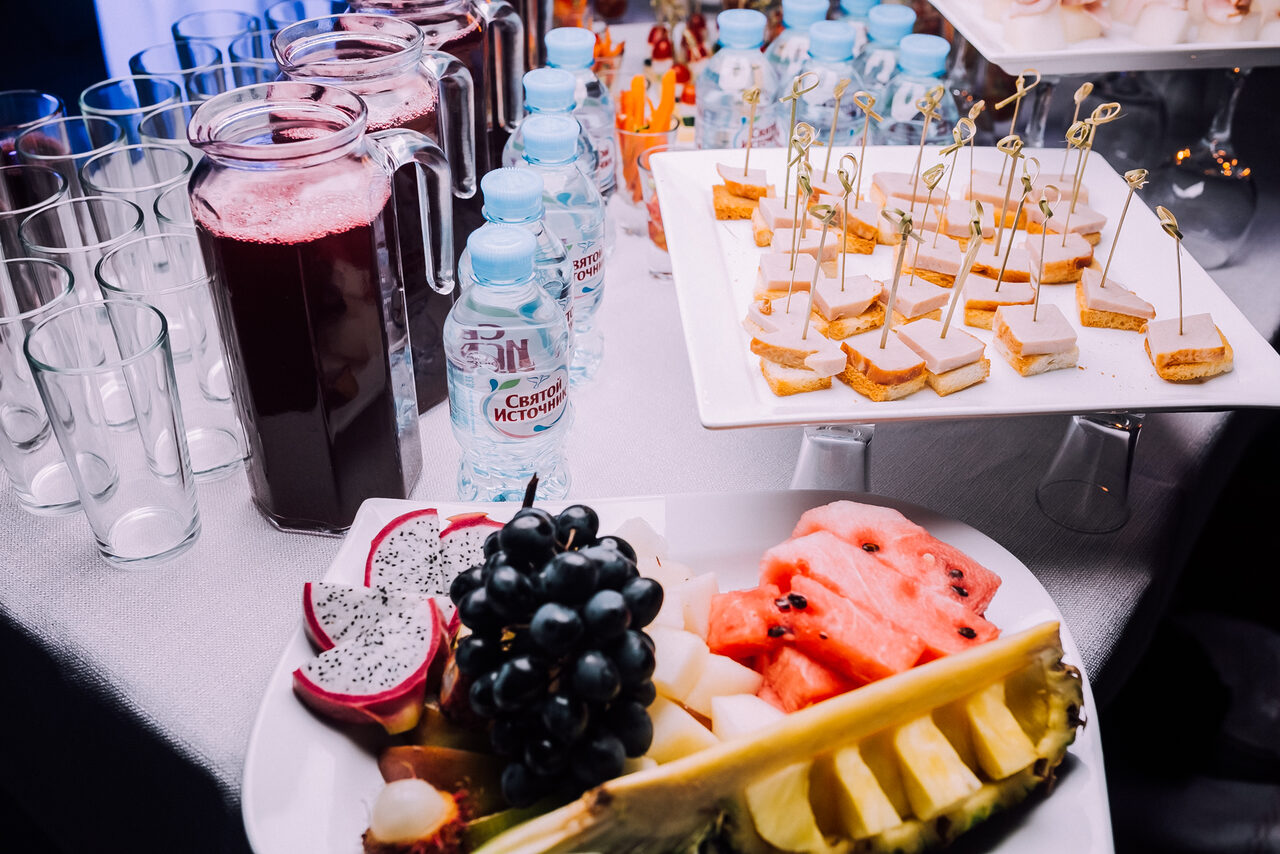 Арендовать  Loft Com.nata Просторный лофт с двориком 