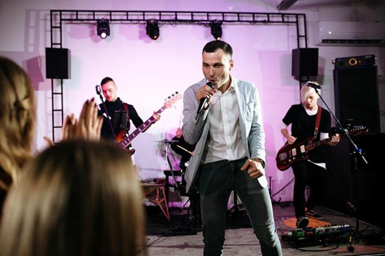 Арендовать  Loft Com.nata Просторный лофт с двориком 