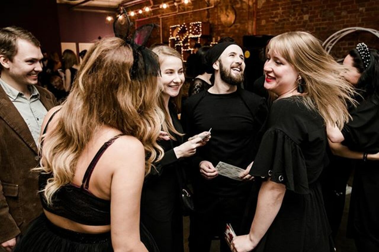 Арендовать  Loft Com.nata Просторный лофт с двориком 