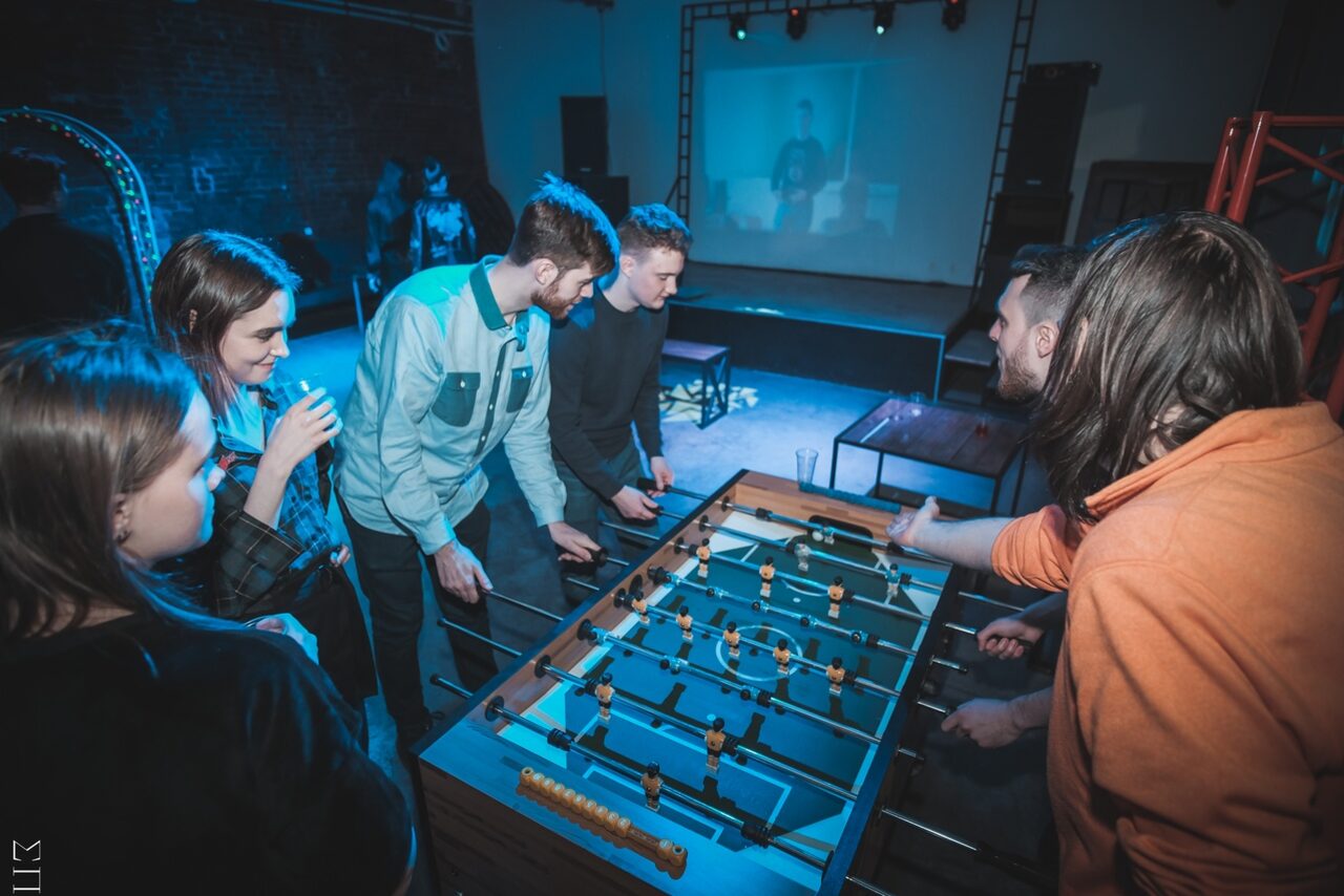 Арендовать  Loft Com.nata Просторный лофт с двориком 