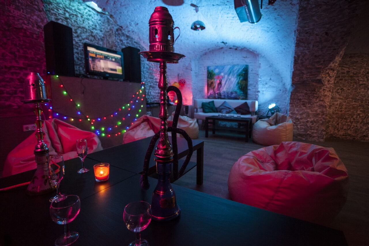 Арендовать Наш Лофт Зал с кирпичными сводами в центре