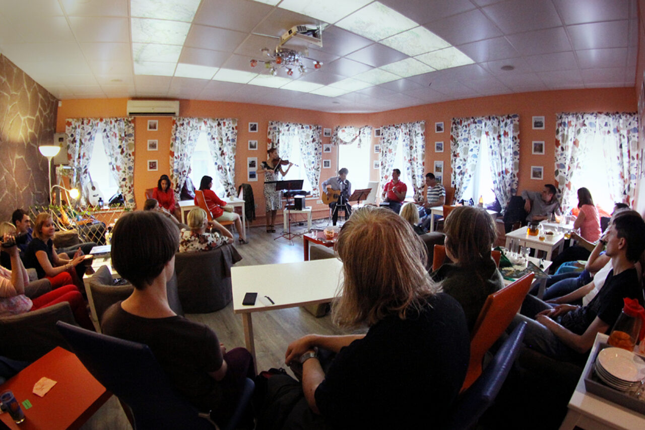 Арендовать Антикафе Нулевой километр на Сретенском бульваре