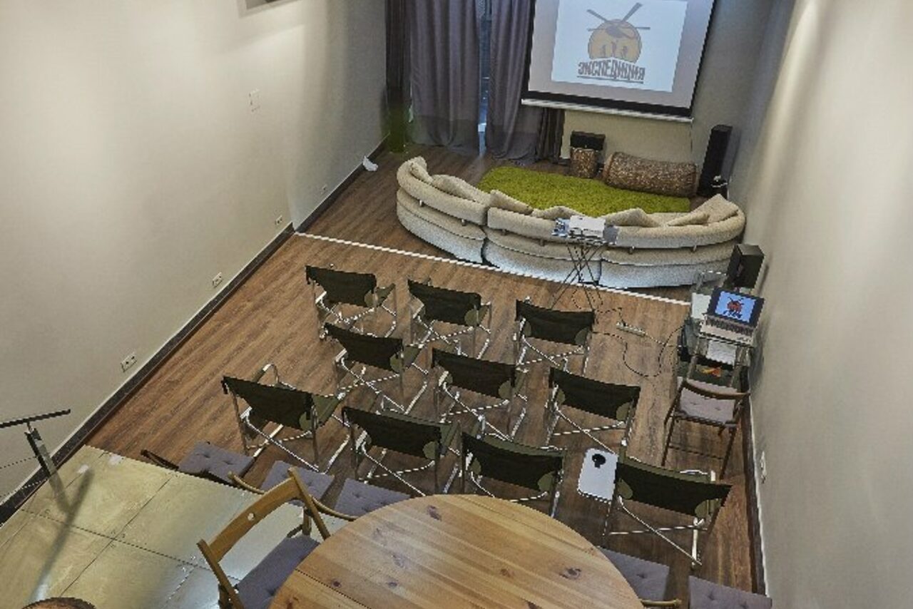 Арендовать Custos Hotels Универсальная площадка с медиа-оборудованием