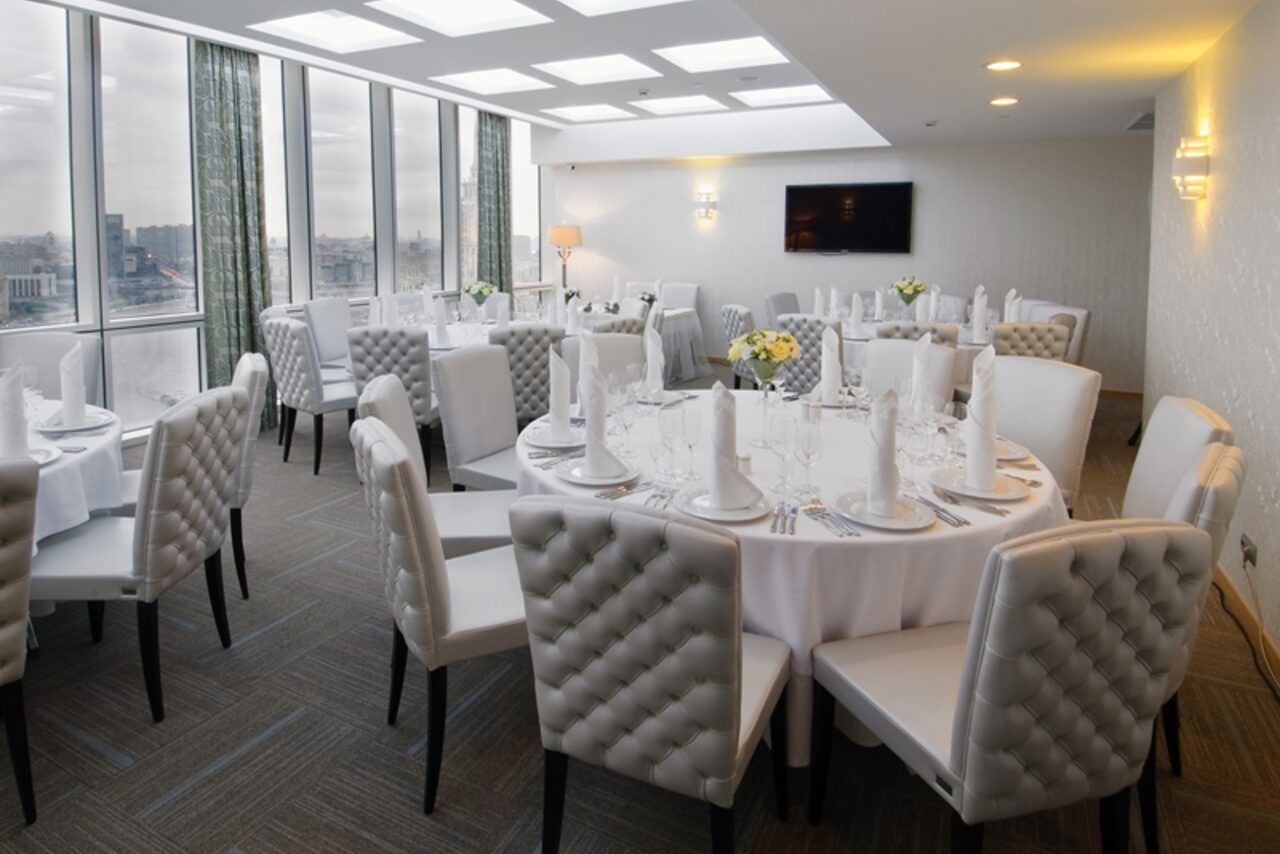 Арендовать Romantic Stream Моторная Яхта