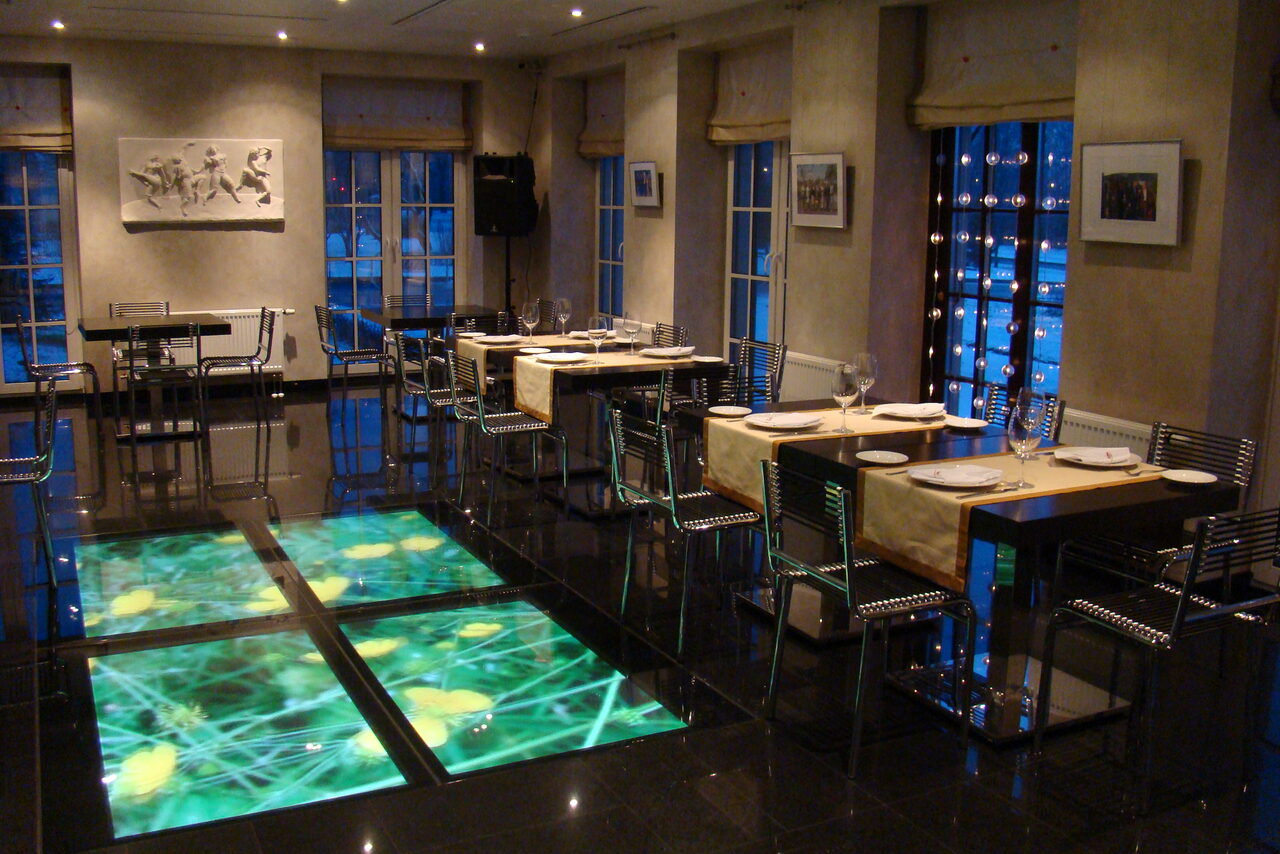 Арендовать Дача Линдстрема Банкетный зал в особняке