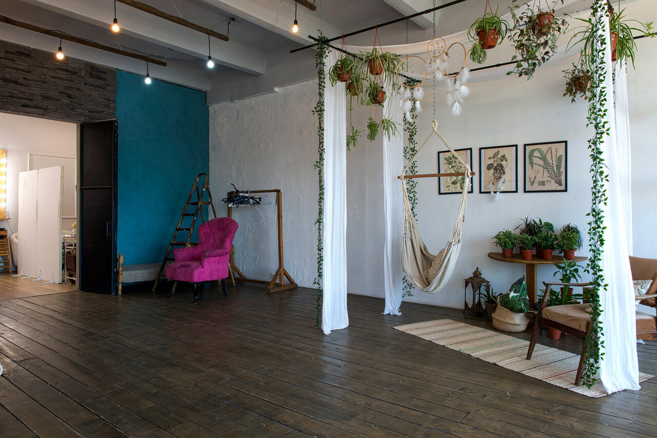 Арендовать Studio 33/13. Фотостудия для праздников