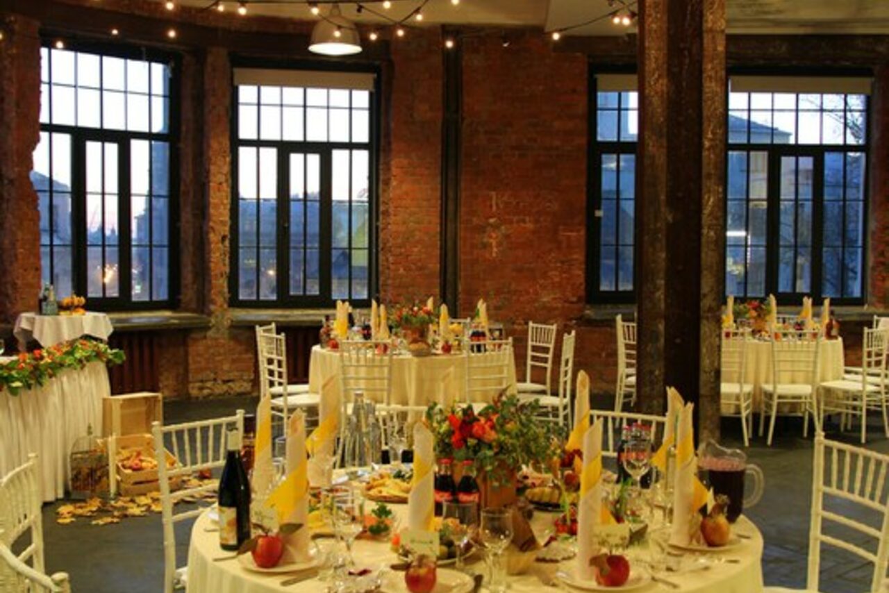 Арендовать Фотофактура Лофт-пространство из двух залов