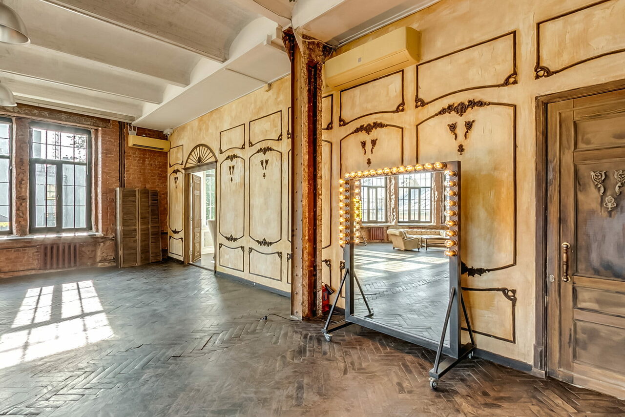 Арендовать Фотофактура. Лофт-пространство из двух смежных залов