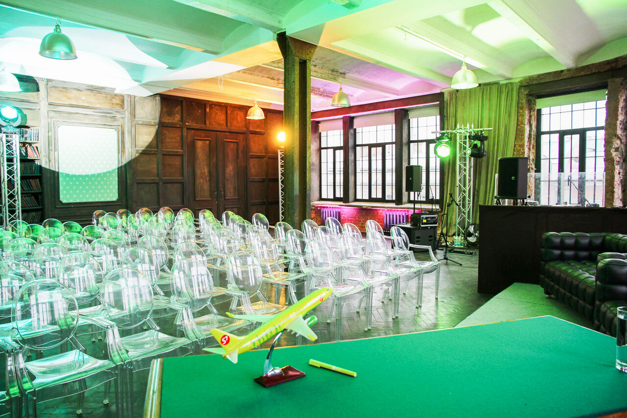 Арендовать Фотофактура. Лофт-пространство из двух смежных залов