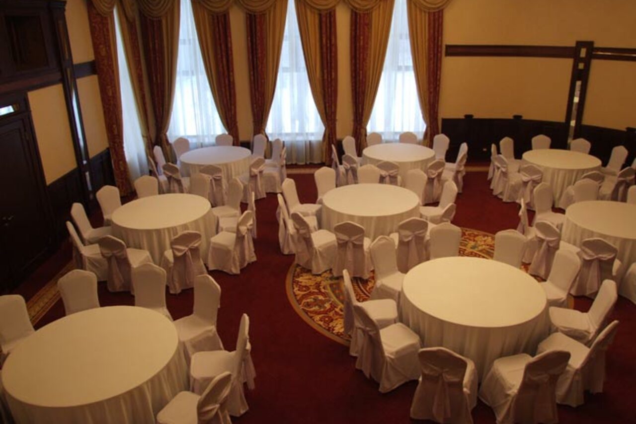 Арендовать Банкетный зал для свадеб