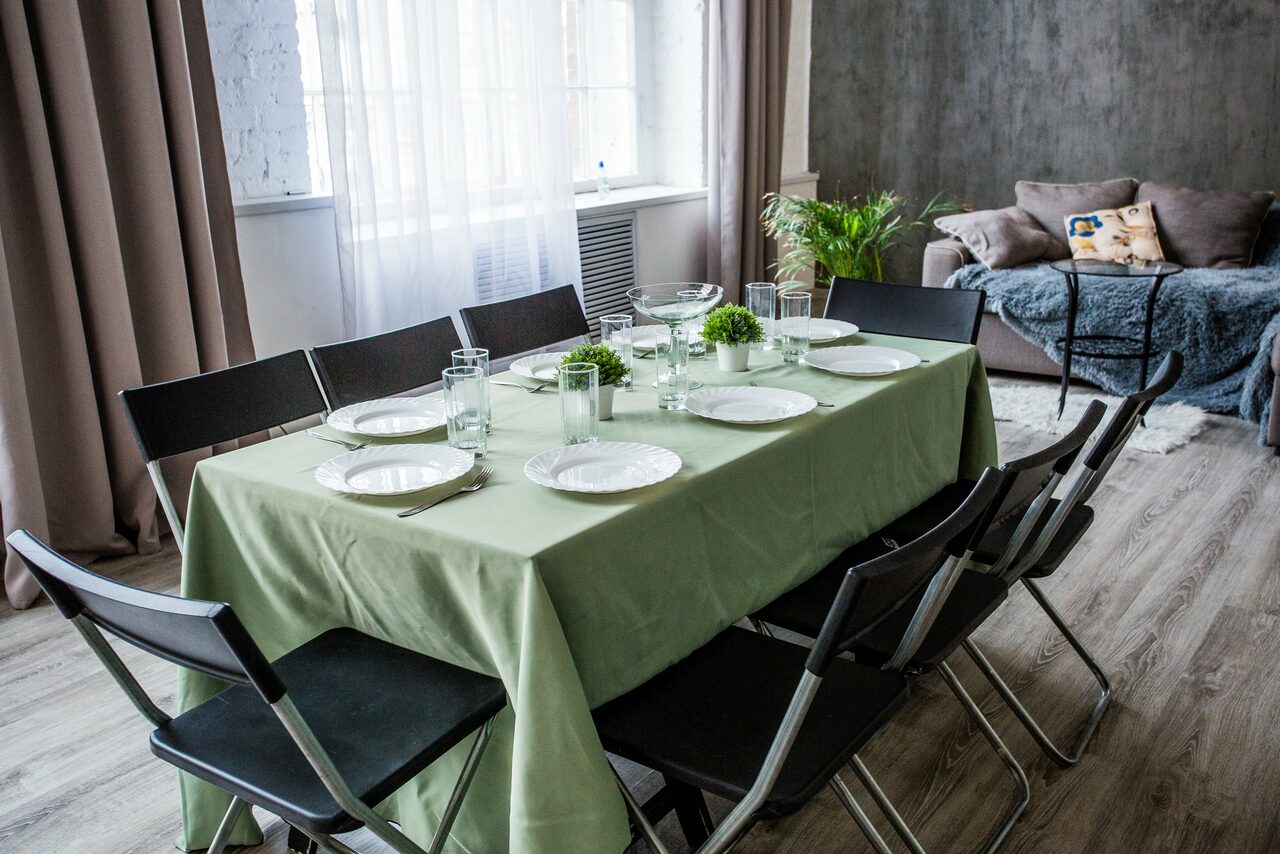 Арендовать Like Studio. Лофт с минимальным интерьером