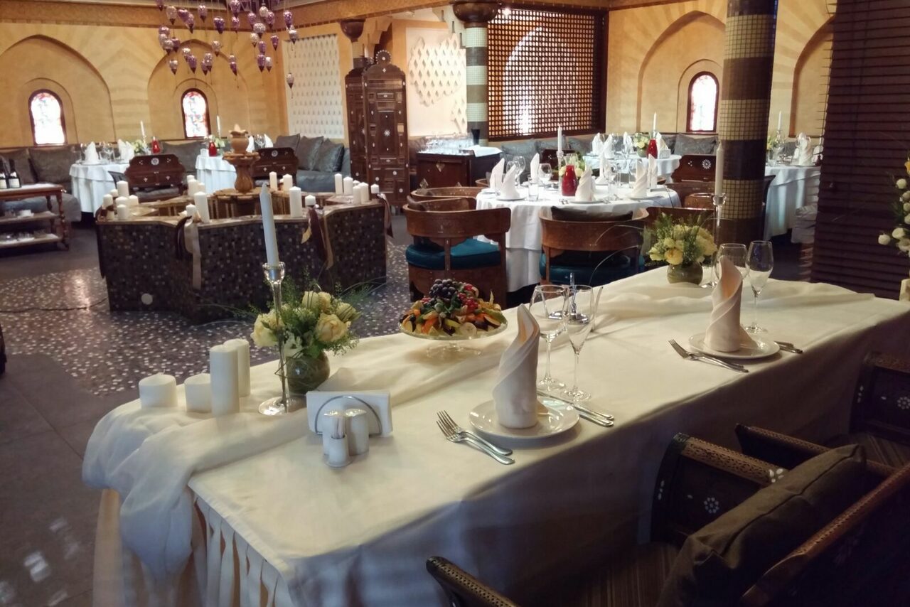 Арендовать Двухэтажный ресторан с восточным и итальянским стилем 