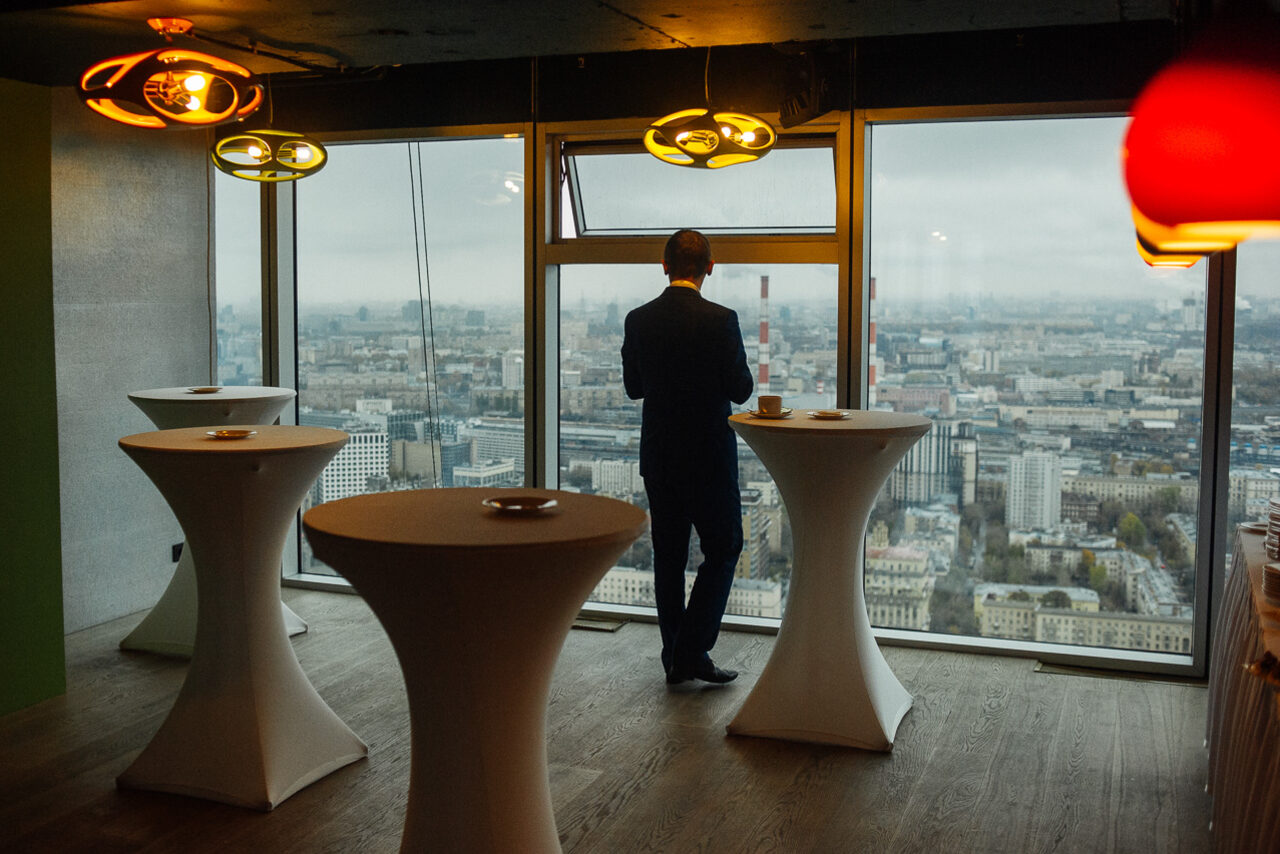 Арендовать Лофт на 43 этаже с панорамным видом