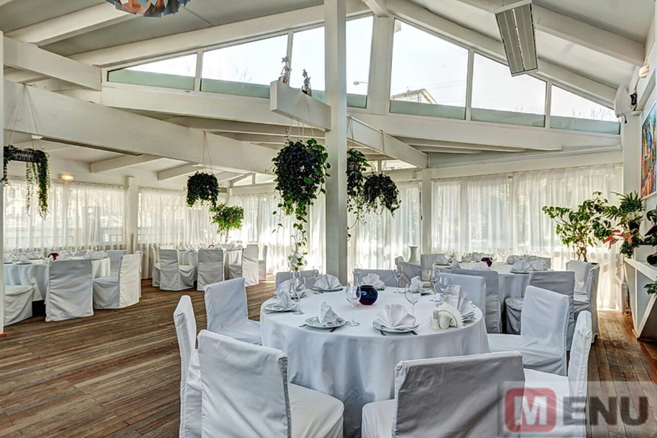 Арендовать LeninGrad