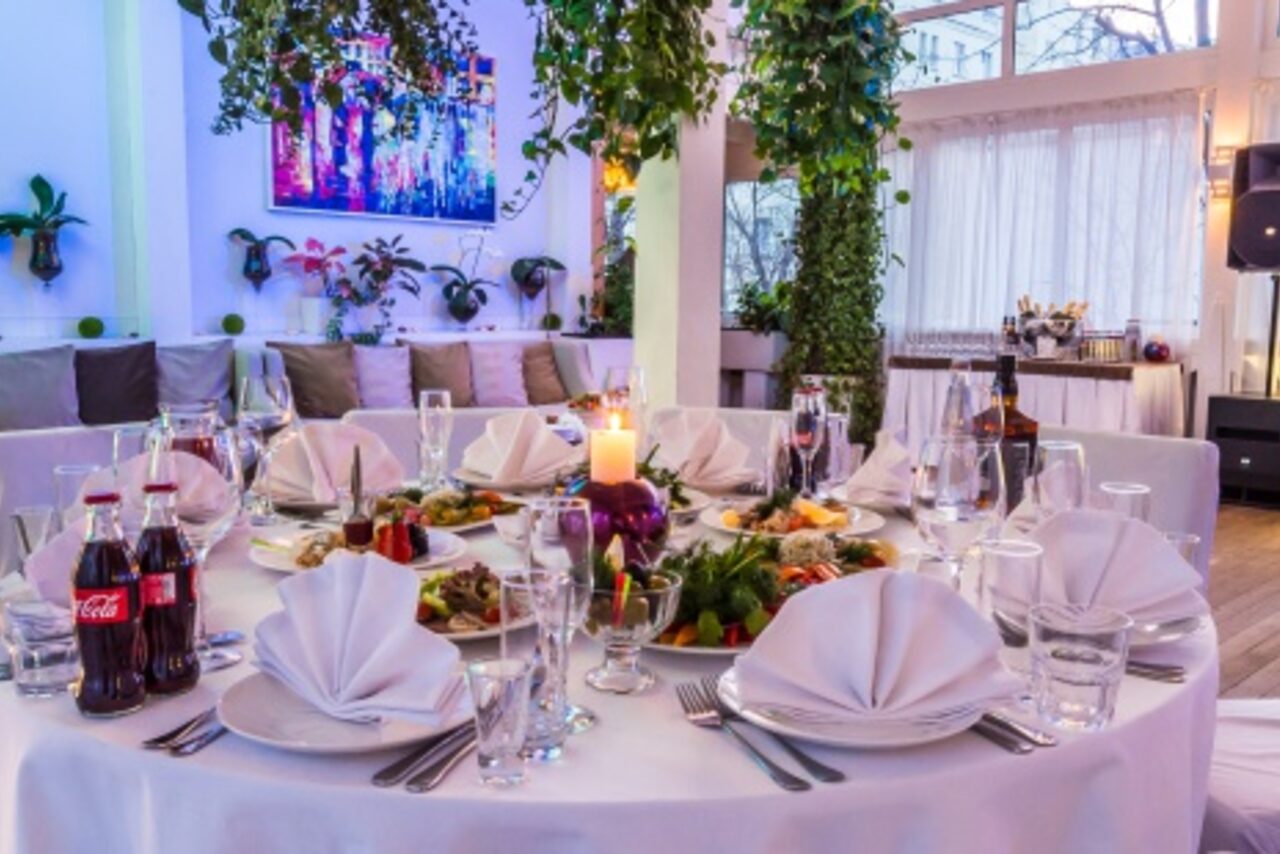 Арендовать LeninGrad