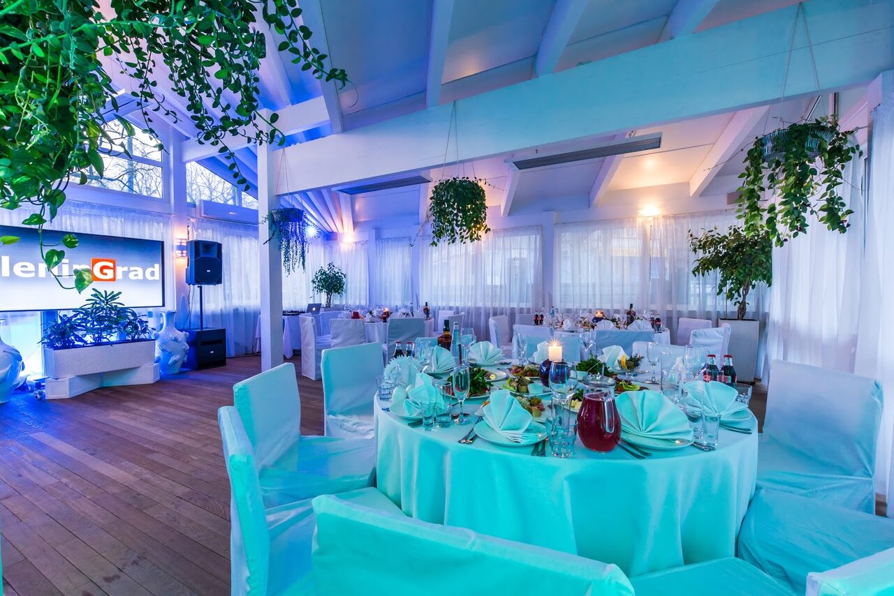 Арендовать LeninGrad