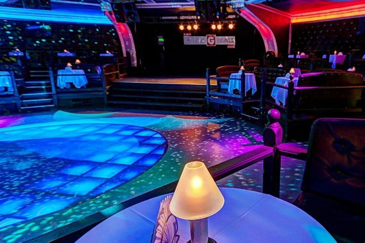 Арендовать LeninGrad