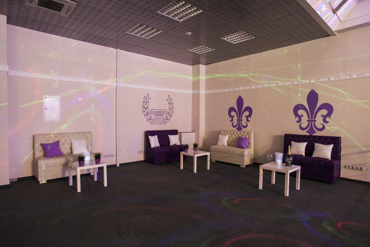 Арендовать Art-Studio Artefact Трехуровневый лофт