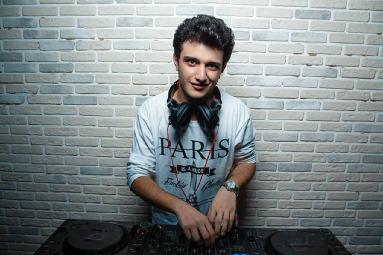 Арендовать Art-Studio Artefact Трехуровневый лофт