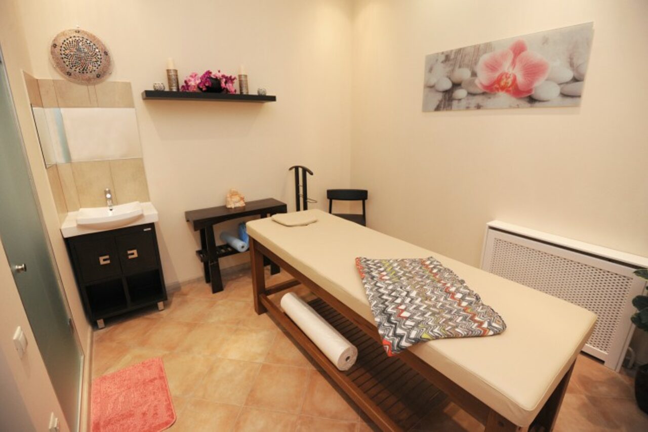 Арендовать Центр психологии "Я, ОН, ОНА"