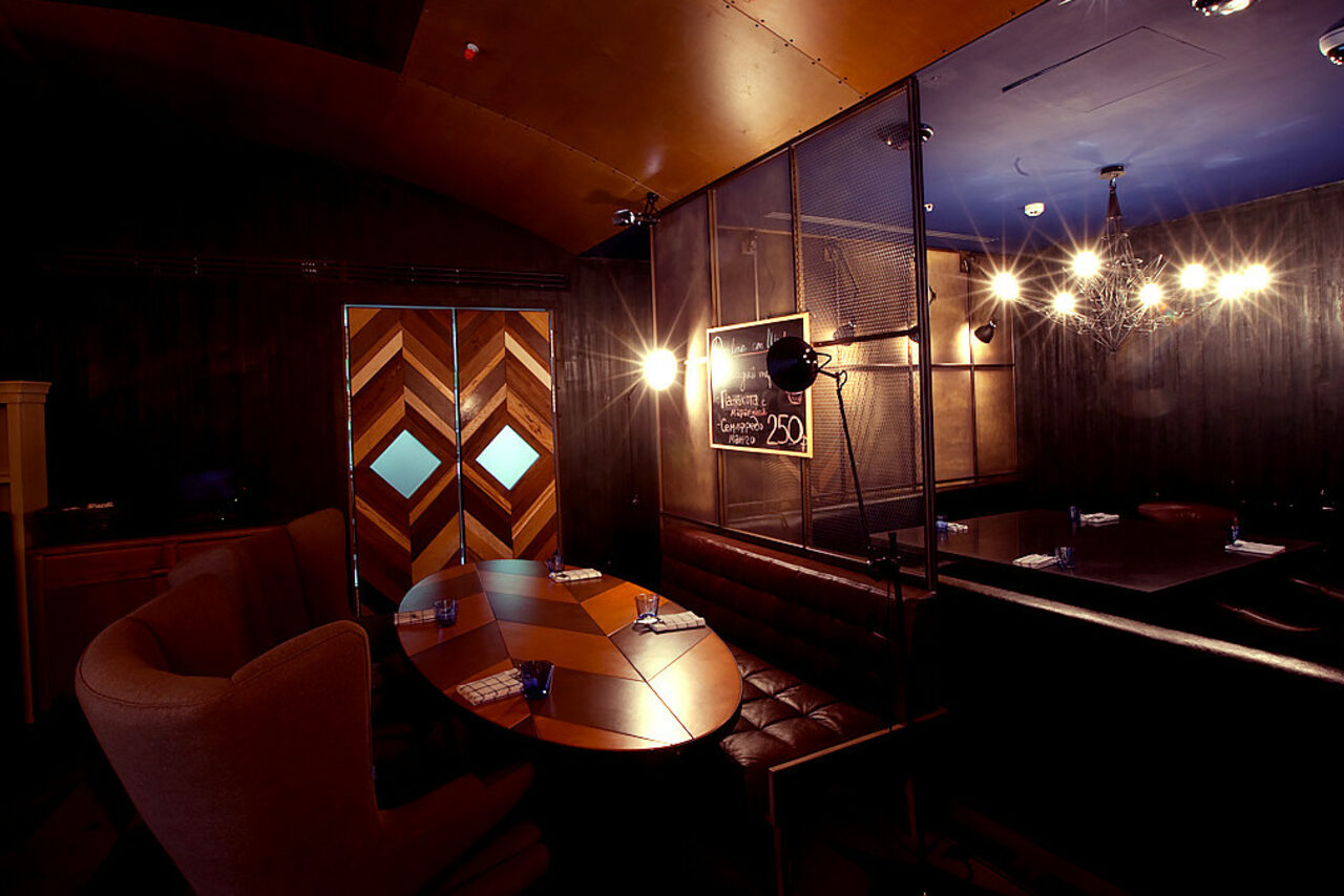 Арендовать Бар под закрытие для ваших мероприятий