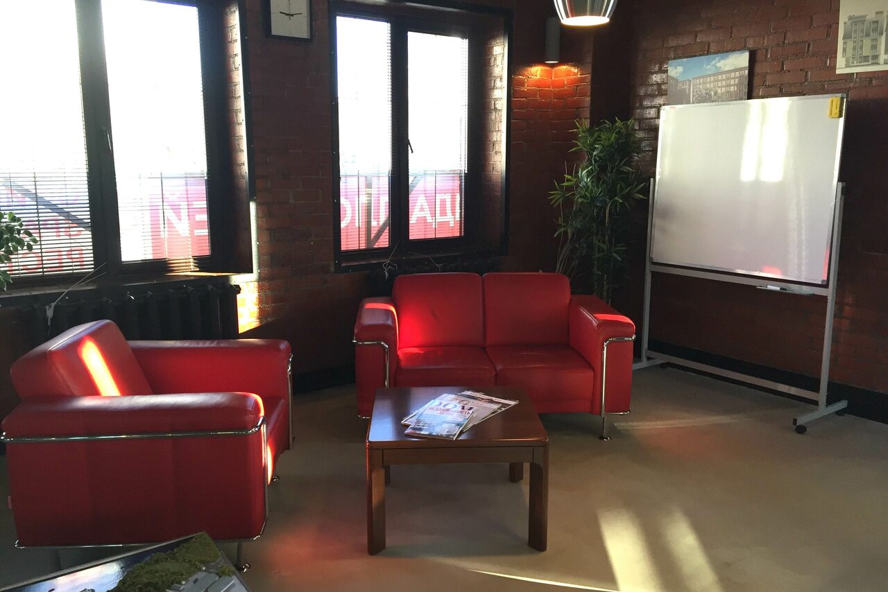 Арендовать Переговорные комнаты в стильном лофт - особняке 