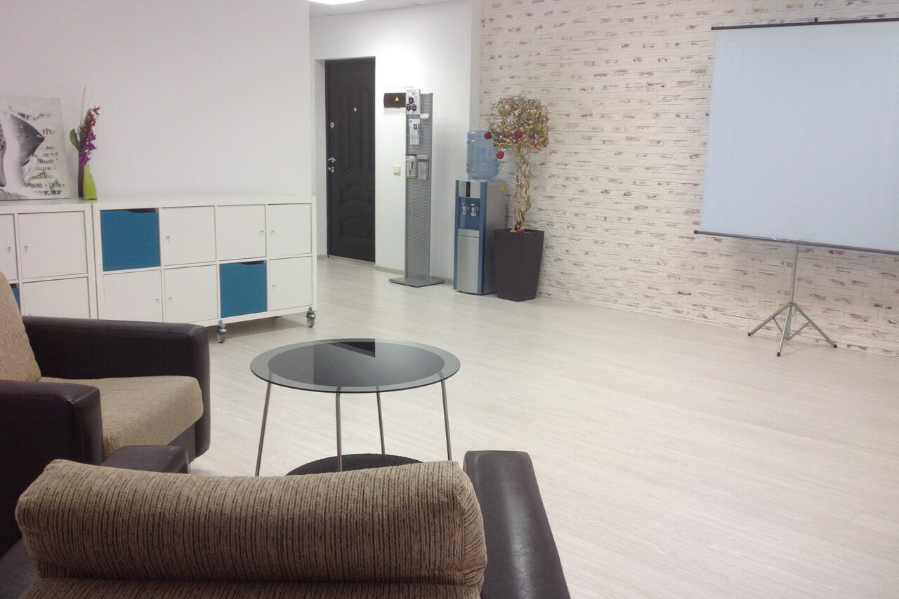 Арендовать Тренинг-зал с проектором