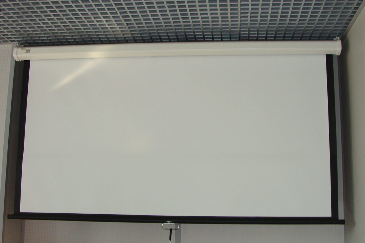 Арендовать Конференц-зал,учебная аудитория