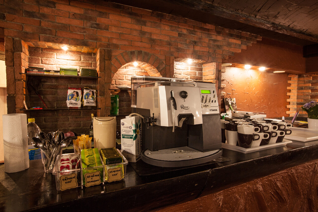 Арендовать  Антикафе Арт-сквер Зал с барной стойкой в центре