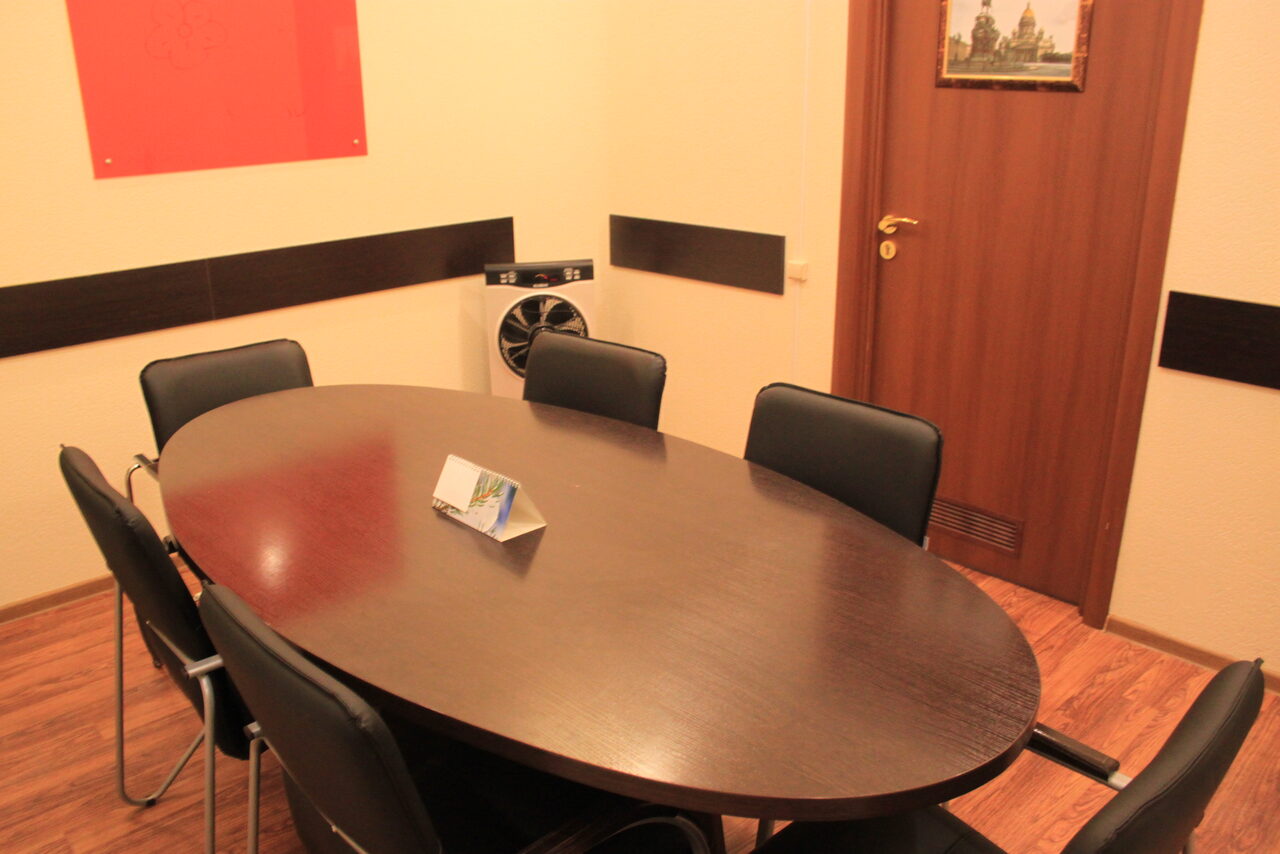 Арендовать Переговорная на Невском