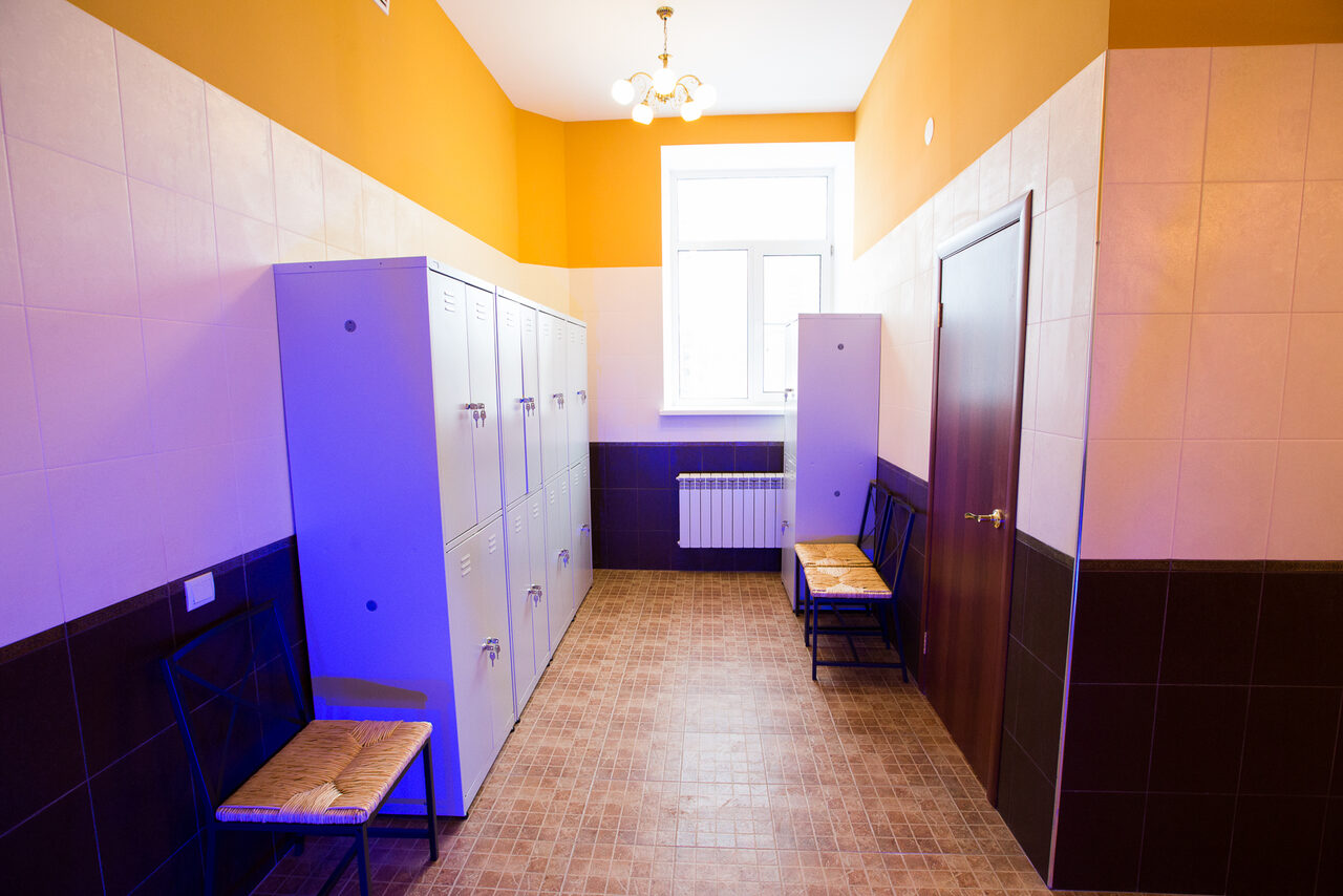 Арендовать Лефортовские Бани и Сауны Зал с бассейном и водопадом