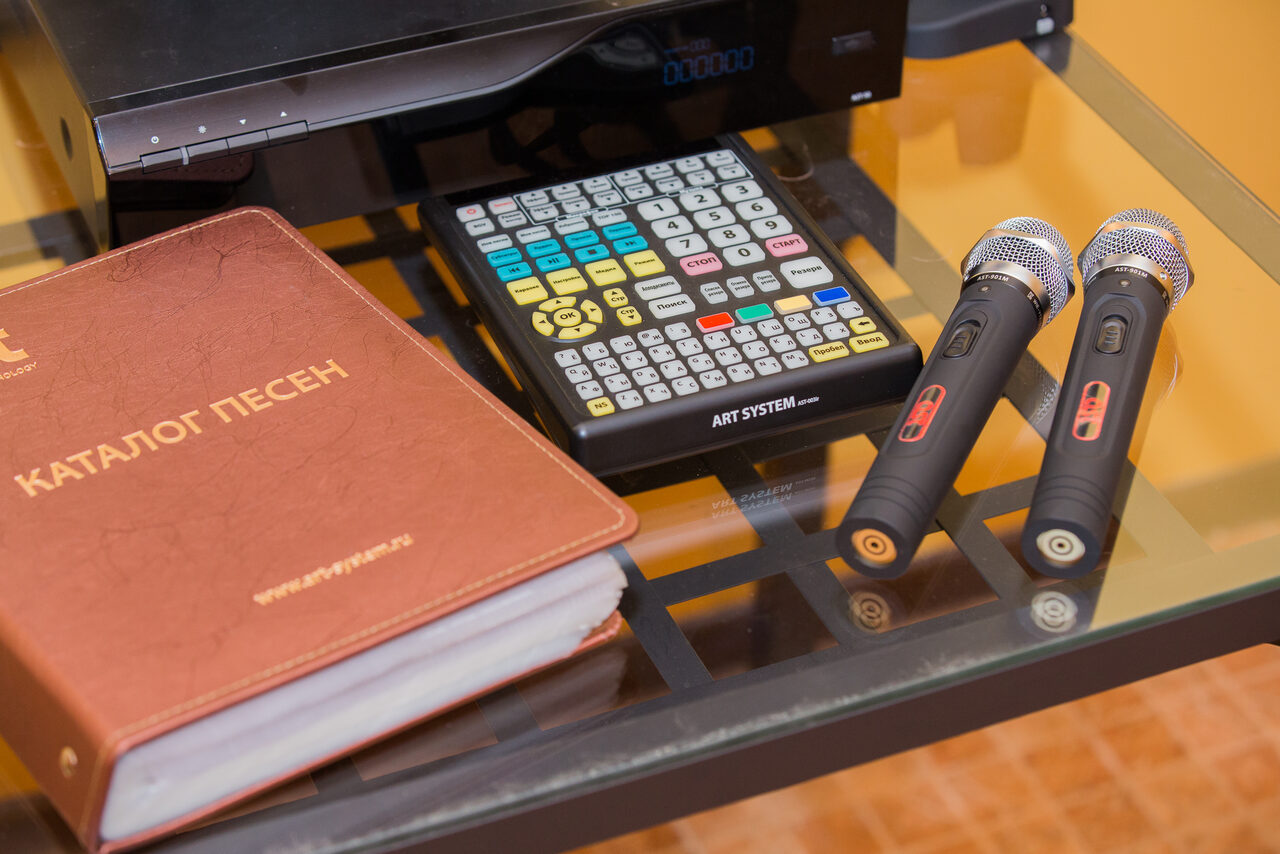 Арендовать Лефортовские Бани и Сауны Зал с бассейном и водопадом