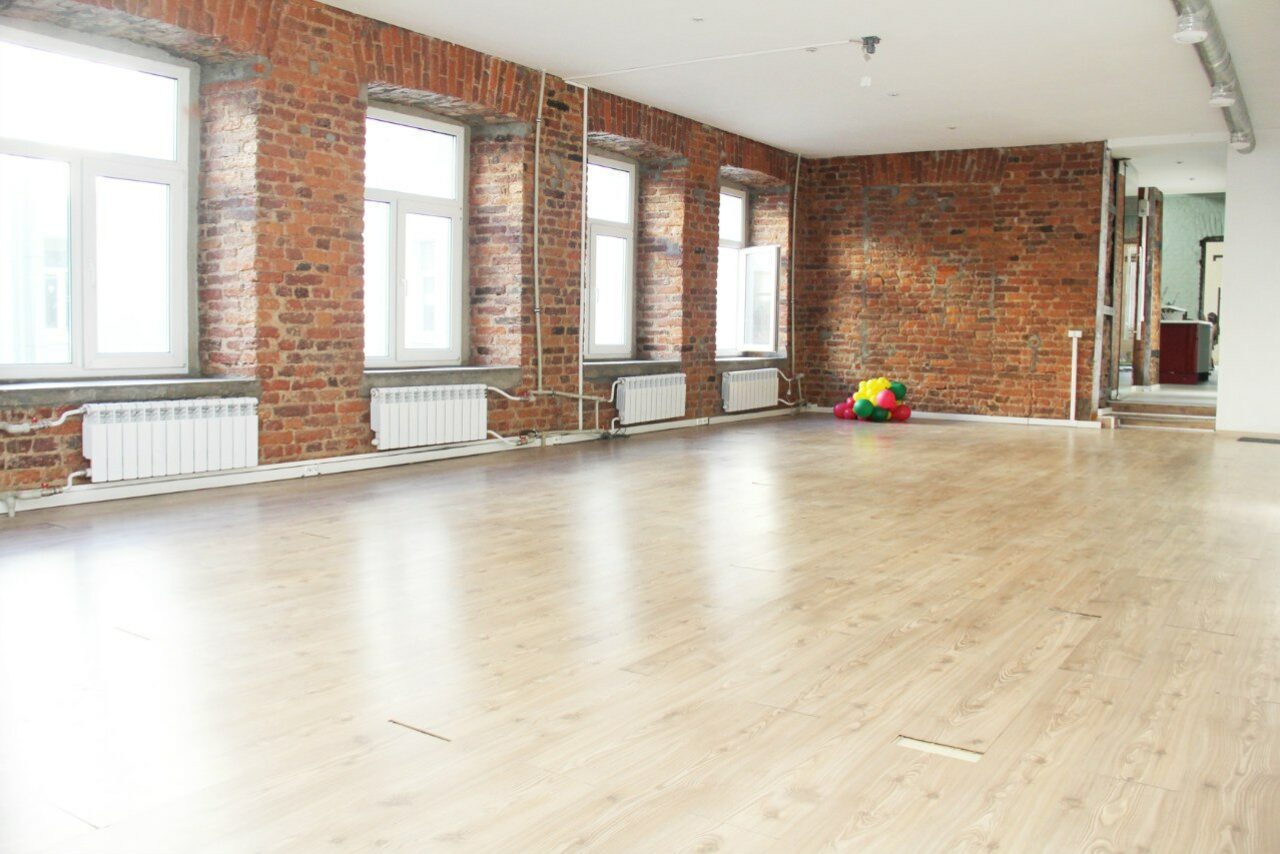 Арендовать Арт-центр "НЕВСКИЙ 76" 