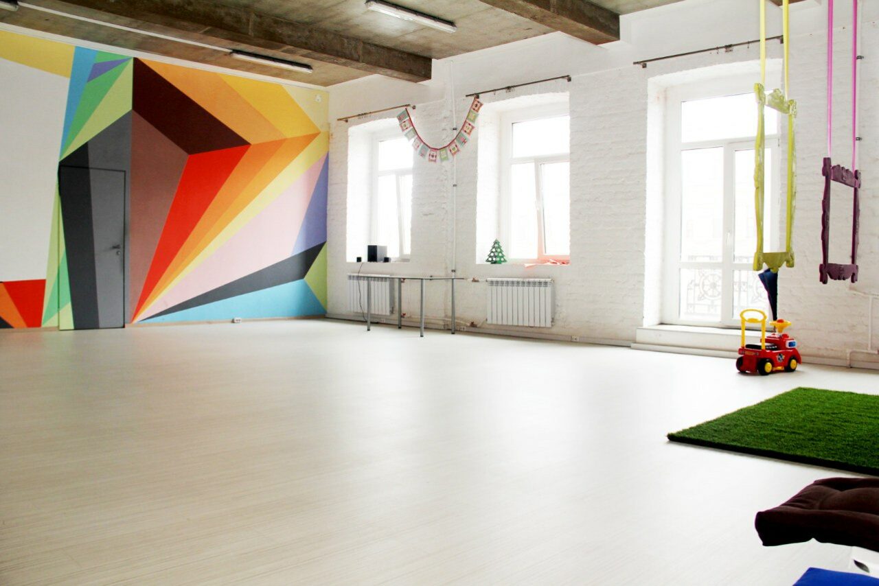 Арендовать Арт-центр "НЕВСКИЙ 76"