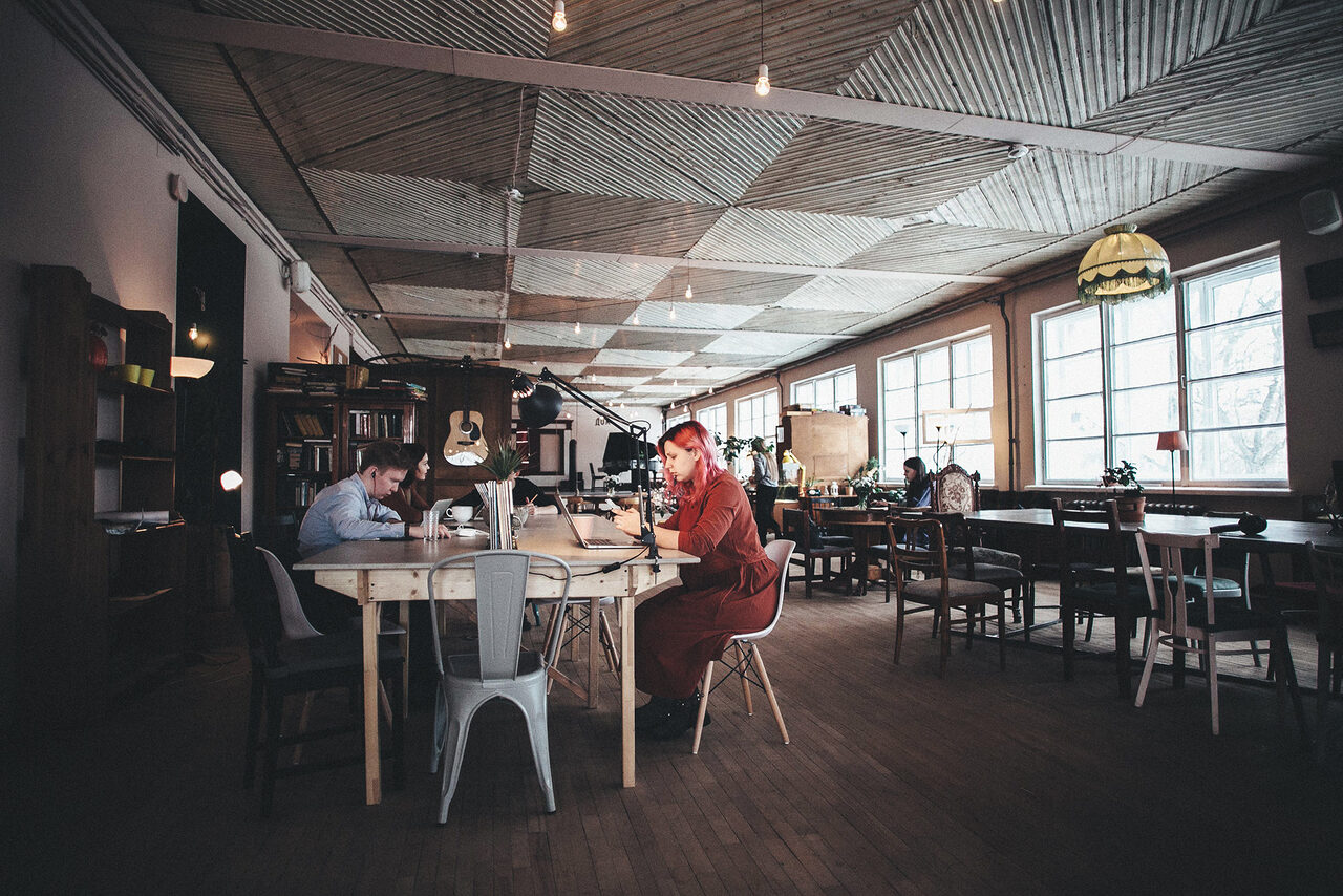 Арендовать Коворкинг ЦИФЕРБЛАТ. Уютное пространство для вашего события