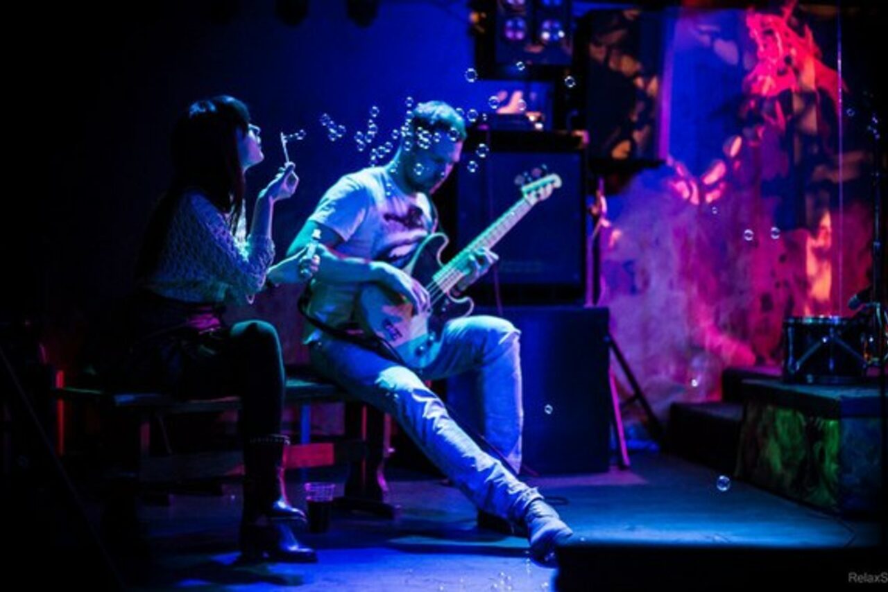 Арендовать Лофт с барной стойкой