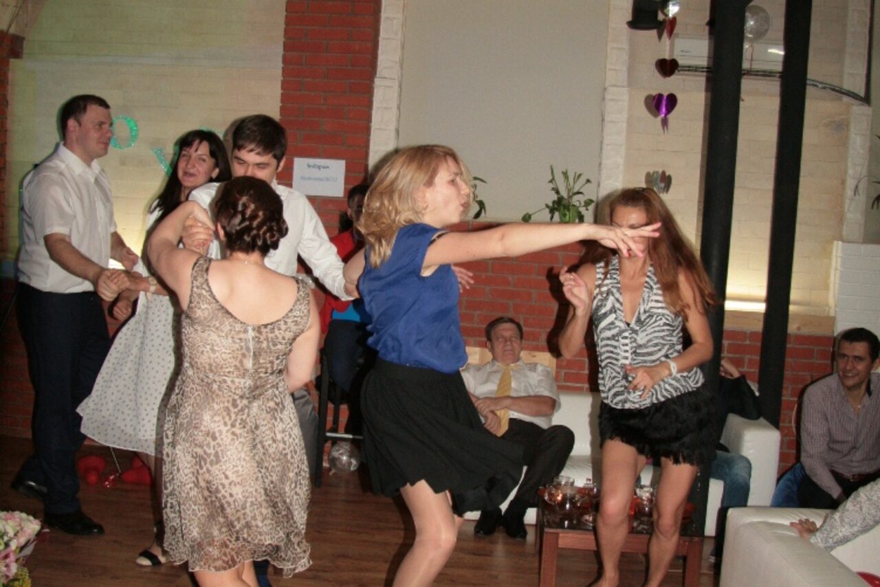 Арендовать Лофт с барной стойкой