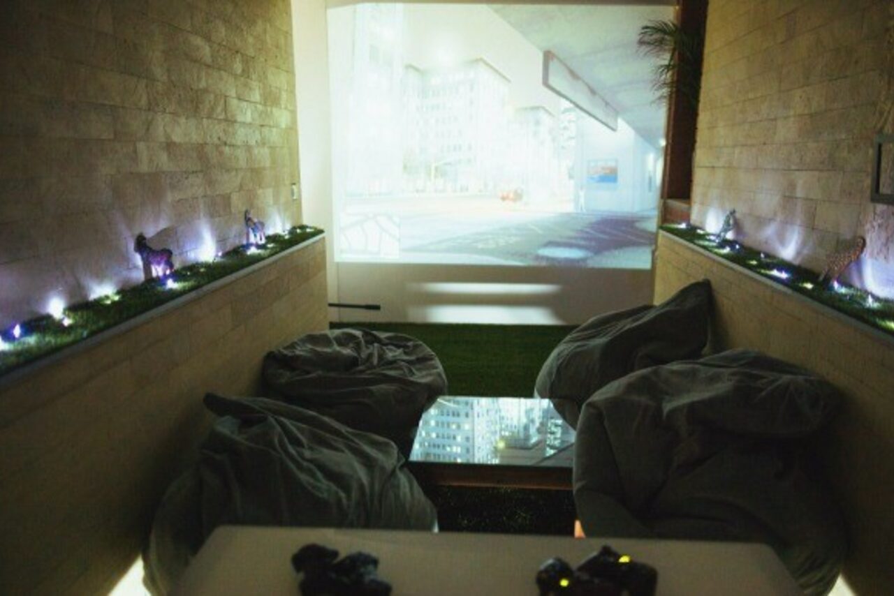 Арендовать Лофт с барной стойкой